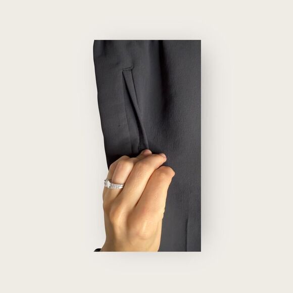 Wilfred Black Tapered Crepe Crop Pants – Size 4 - Picture 3 of 5